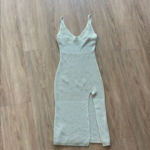 Aritzia Evie Midi Dress